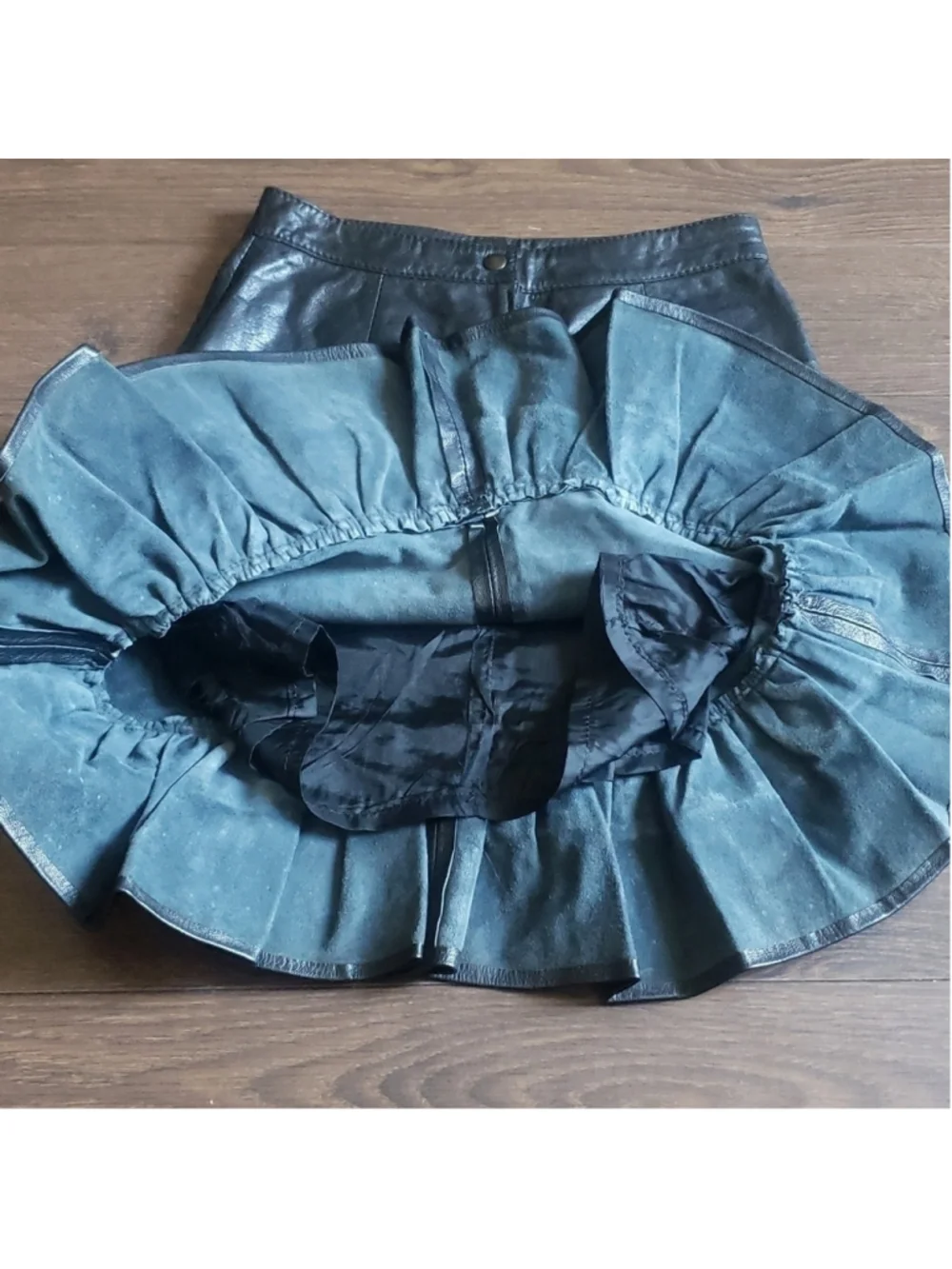 Vera Pelle Leather Skirt